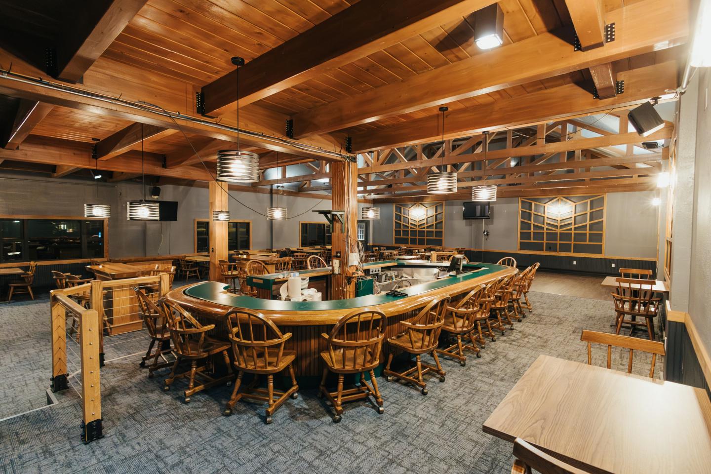 The roll up bar in Dudley's