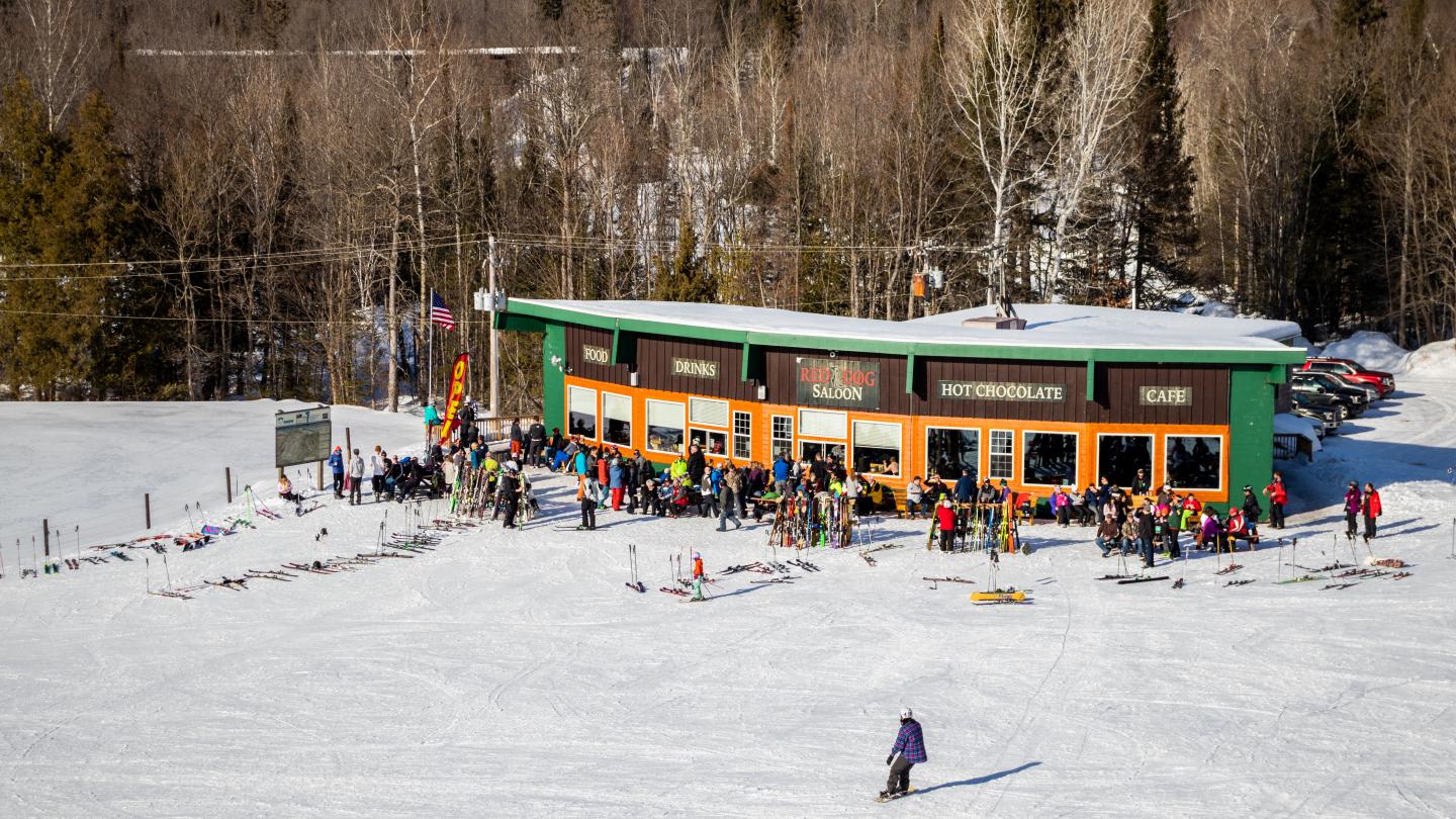 Photo of the Creekside Bar at Jackson Creek Summit