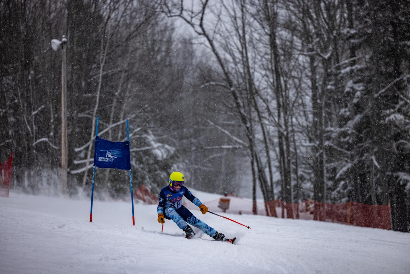 Ski racer